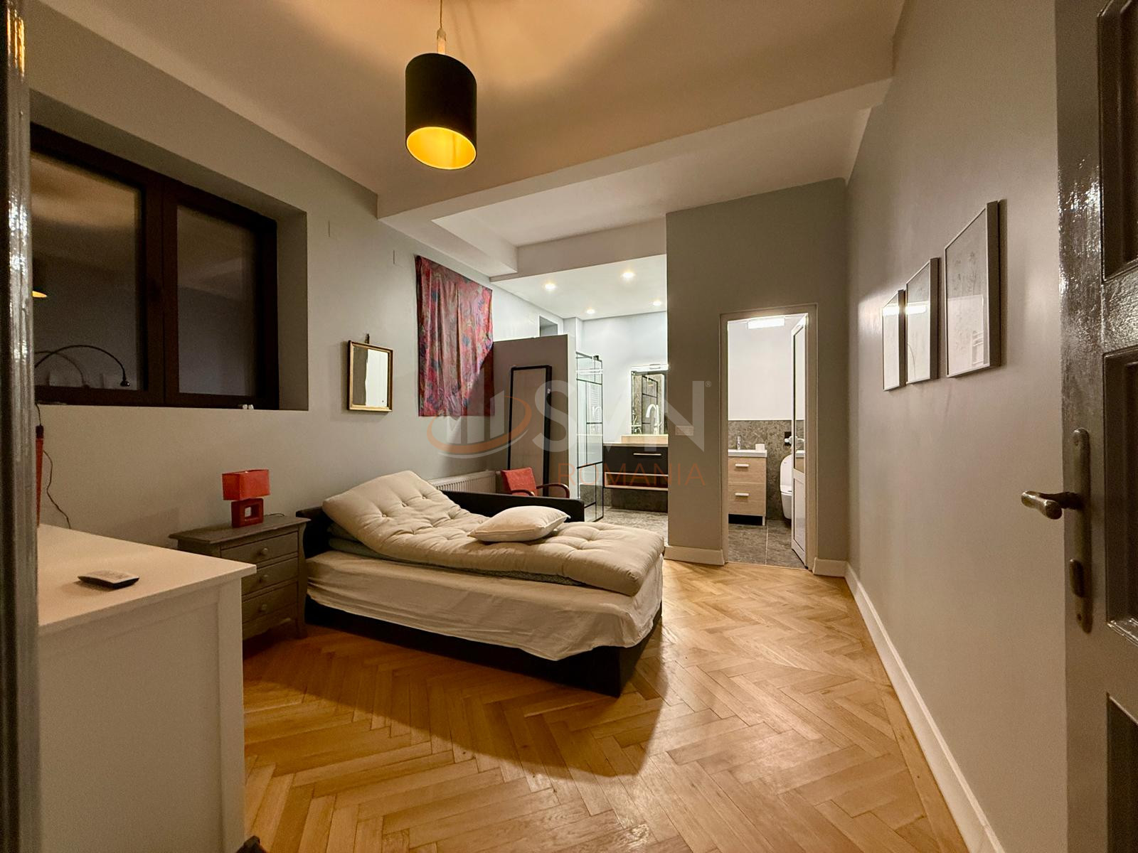 Apartament, 5 camere Bucuresti/Capitale