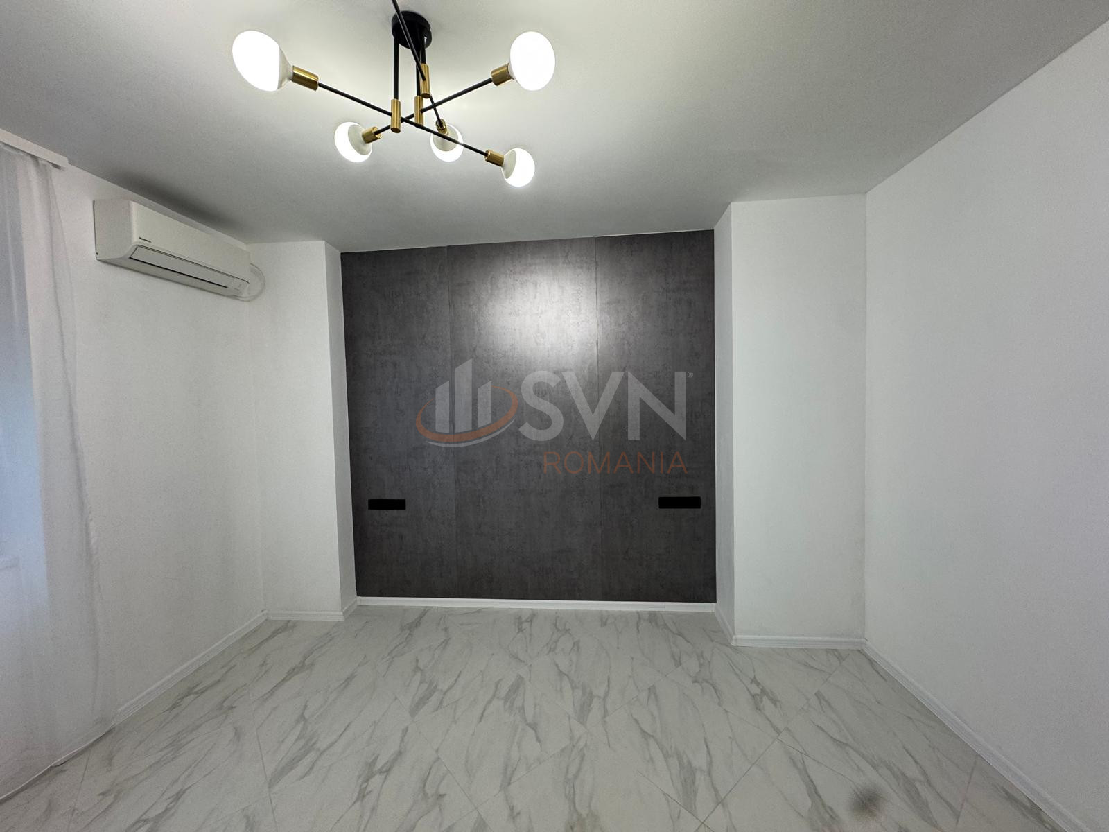 Apartament, 5 camere Bucuresti/P-ta Romana