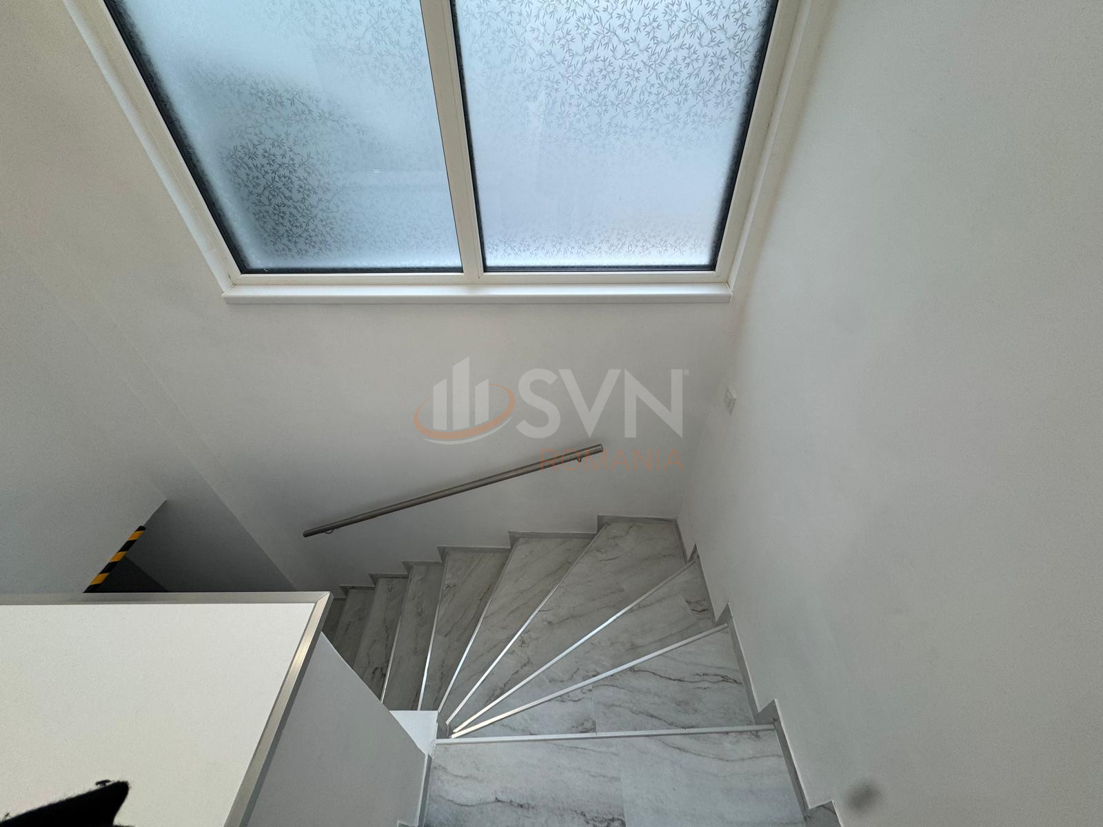 Apartament, 5 camere Bucuresti/P-ta Romana