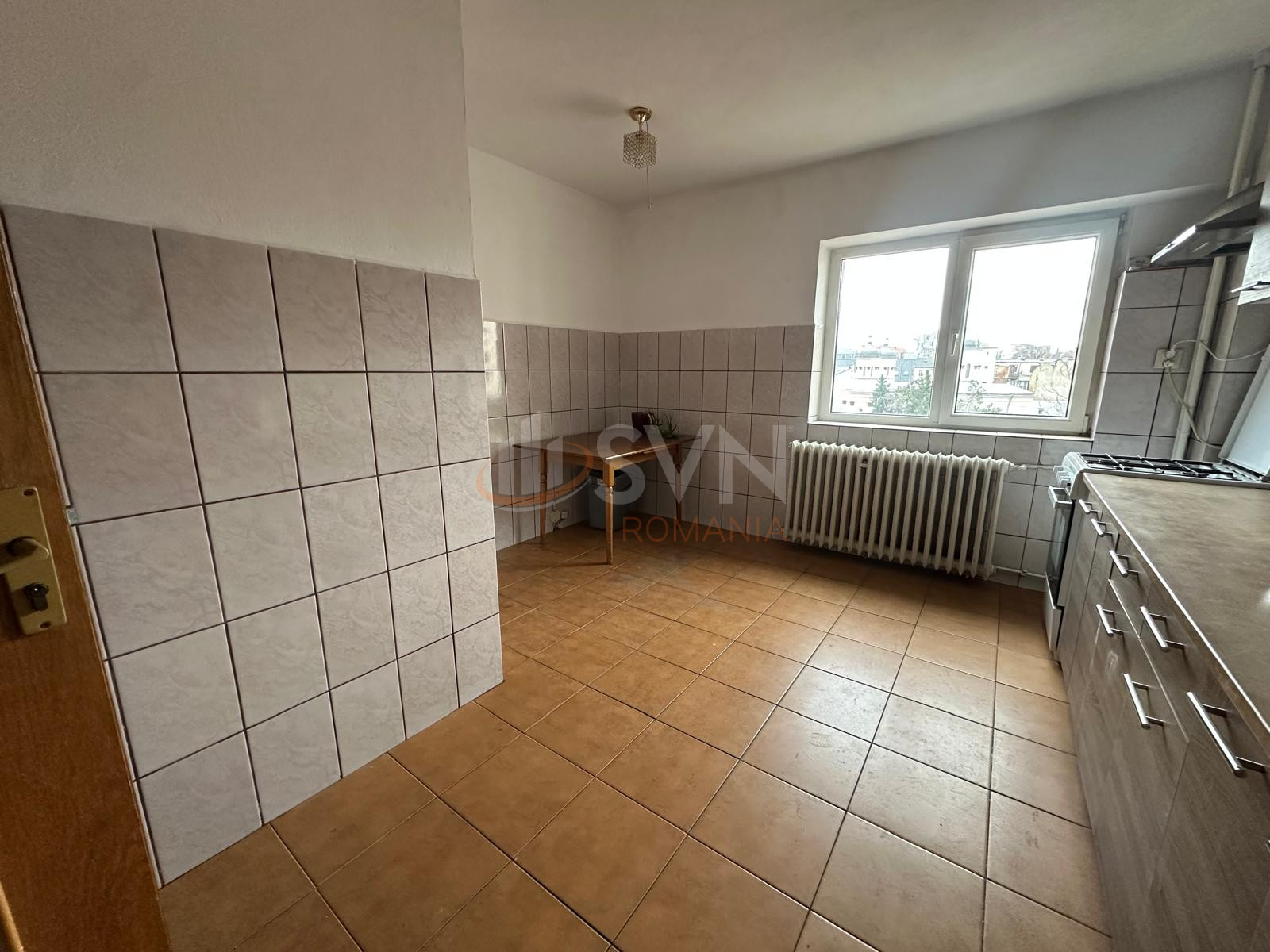 Apartament, 5 camere Bucuresti/P-ta Unirii