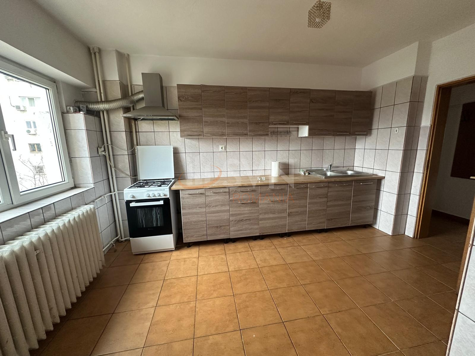 Apartament, 5 camere Bucuresti/P-ta Unirii