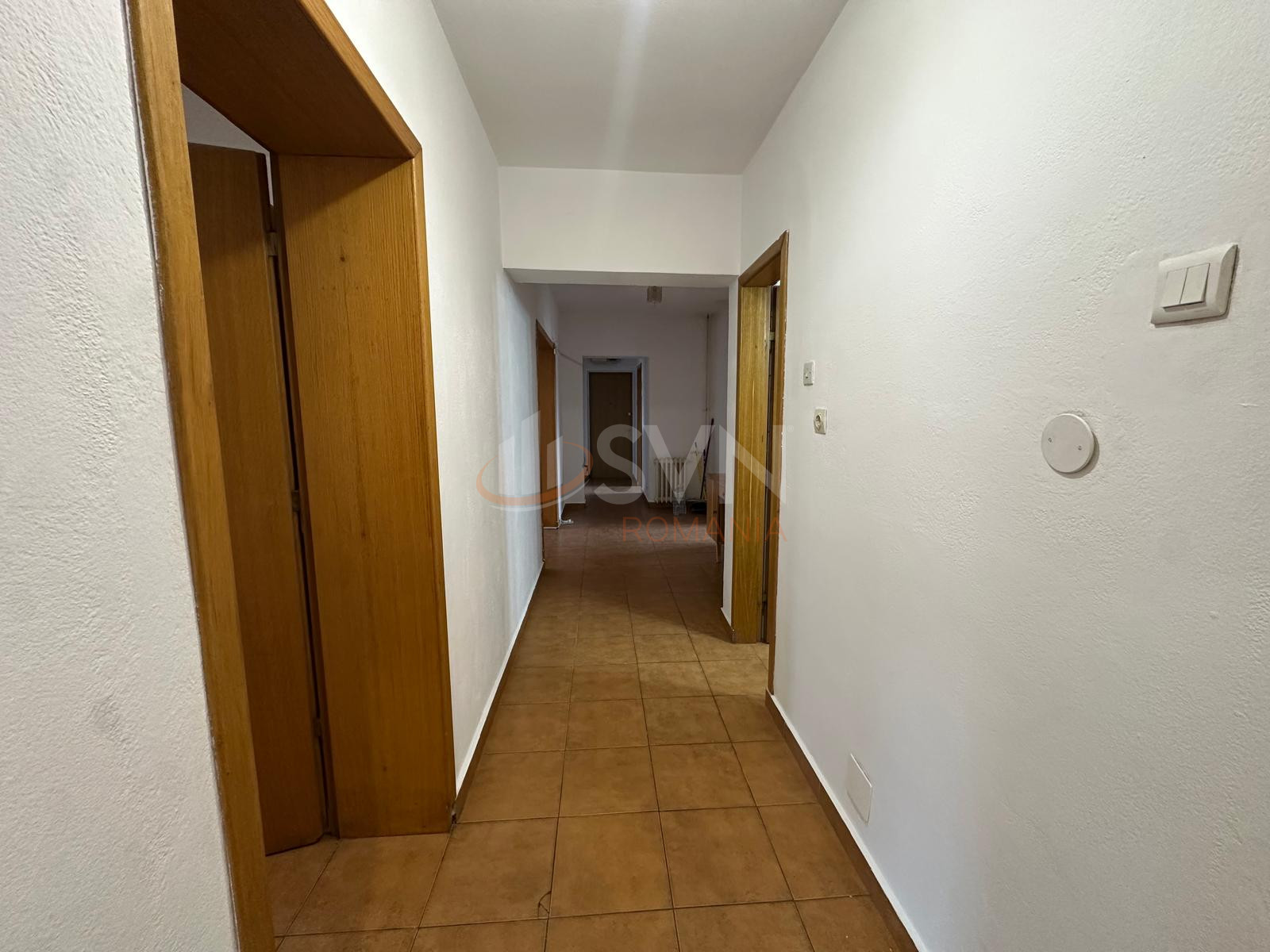Apartament, 5 camere Bucuresti/P-ta Unirii