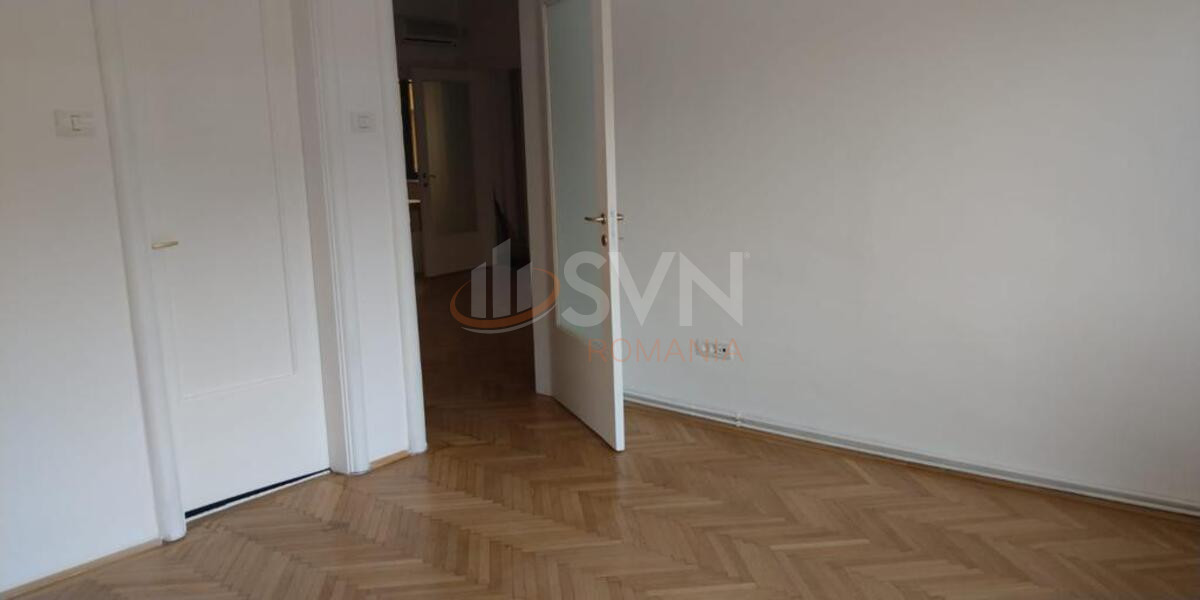 Apartament, 5 camere Bucuresti/P-ta Amzei