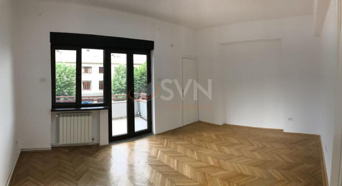 Apartament, 5 camere Bucuresti/P-ta Amzei