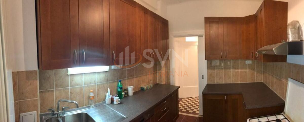 Apartament, 5 camere Bucuresti/P-ta Amzei