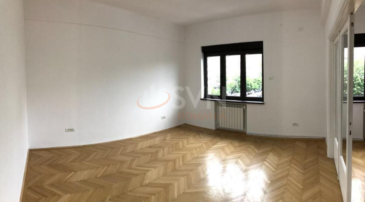 Apartament, 5 camere Bucuresti/P-ta Amzei