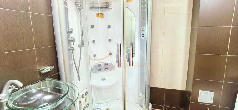 Apartament, 5 camere Bucuresti/Herastrau