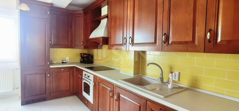 Apartament, 5 camere Bucuresti/Piata Universitatii