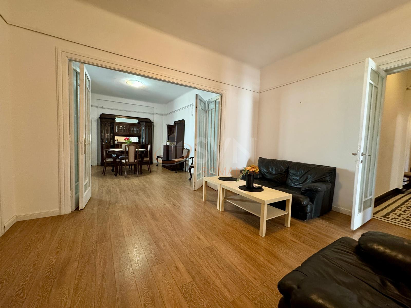 Apartament, 5 camere Bucuresti/P-ta Rosetti
