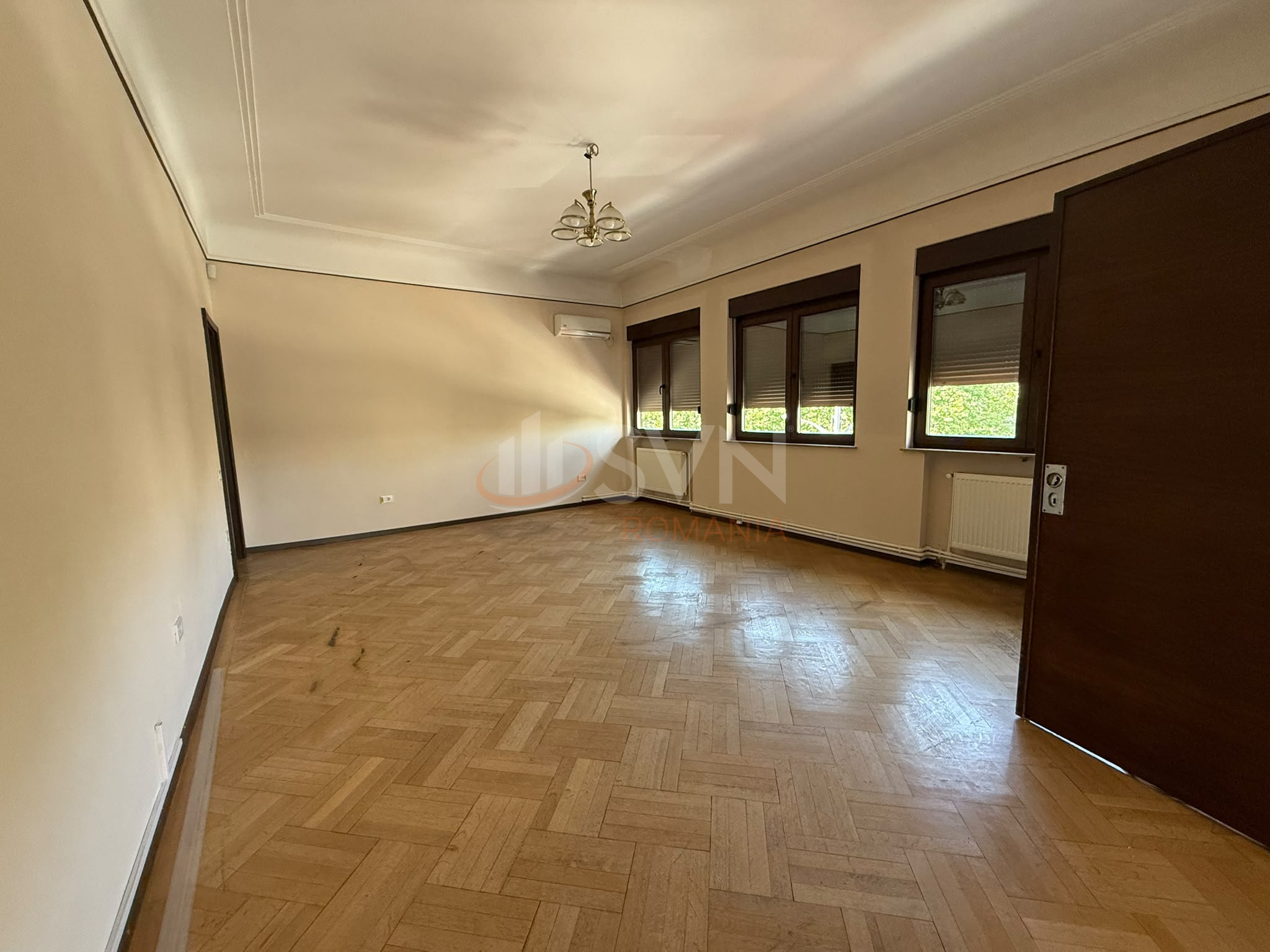 Apartament, 5 camere Bucuresti/Victoriei