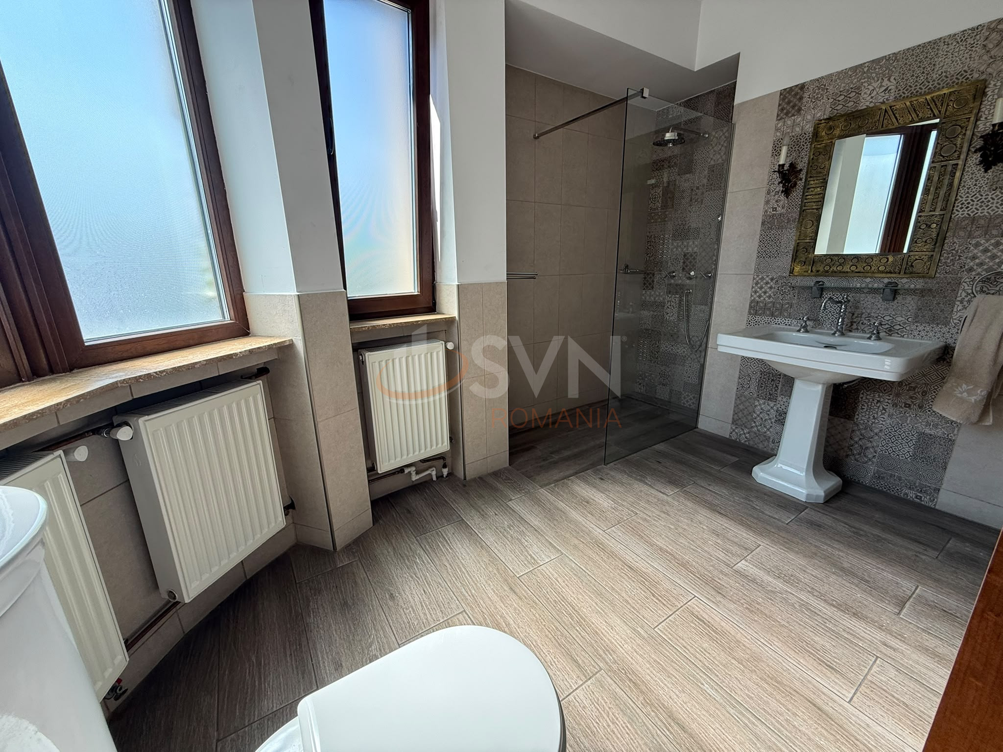 Apartament, 5 camere Bucuresti/Victoriei