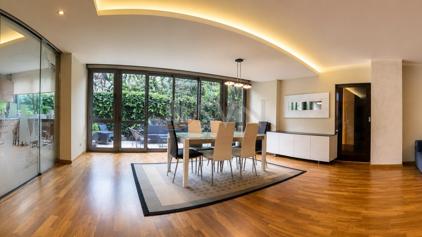 Apartament, 5 camere Bucuresti/Iancu Nicolae