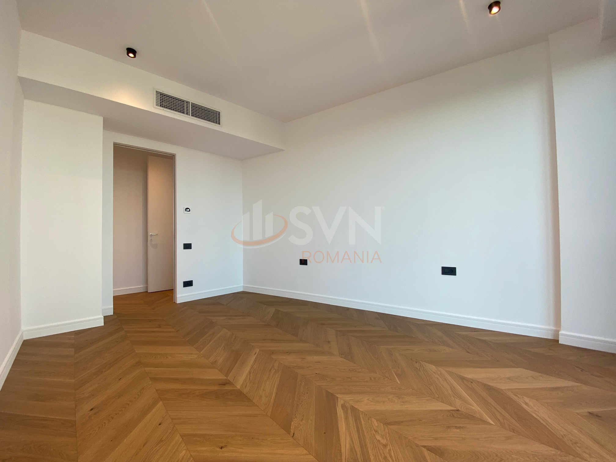 Apartament, 5 camere Bucuresti/Piata Victoriei