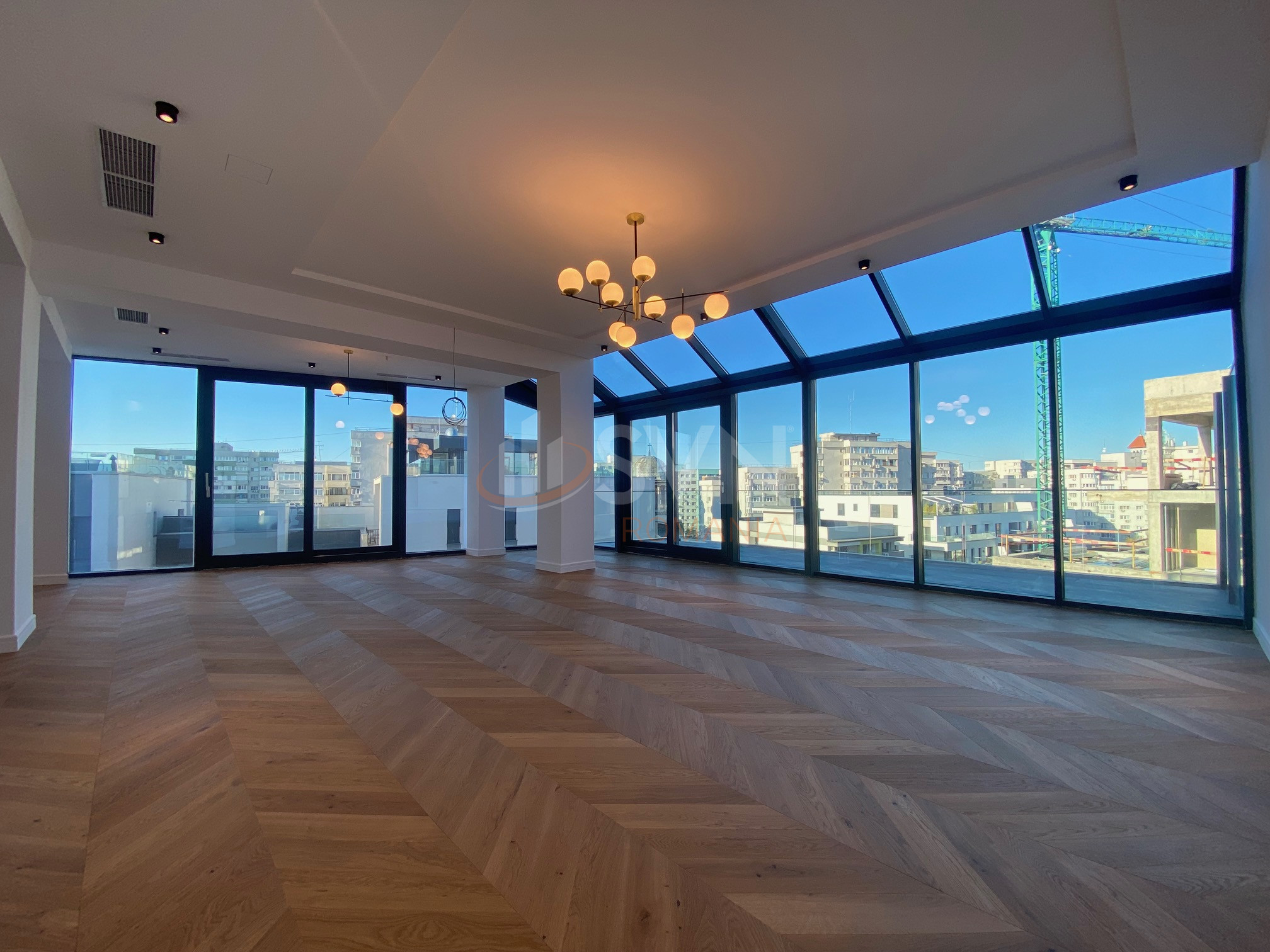 Apartament, 5 camere Bucuresti/Piata Victoriei