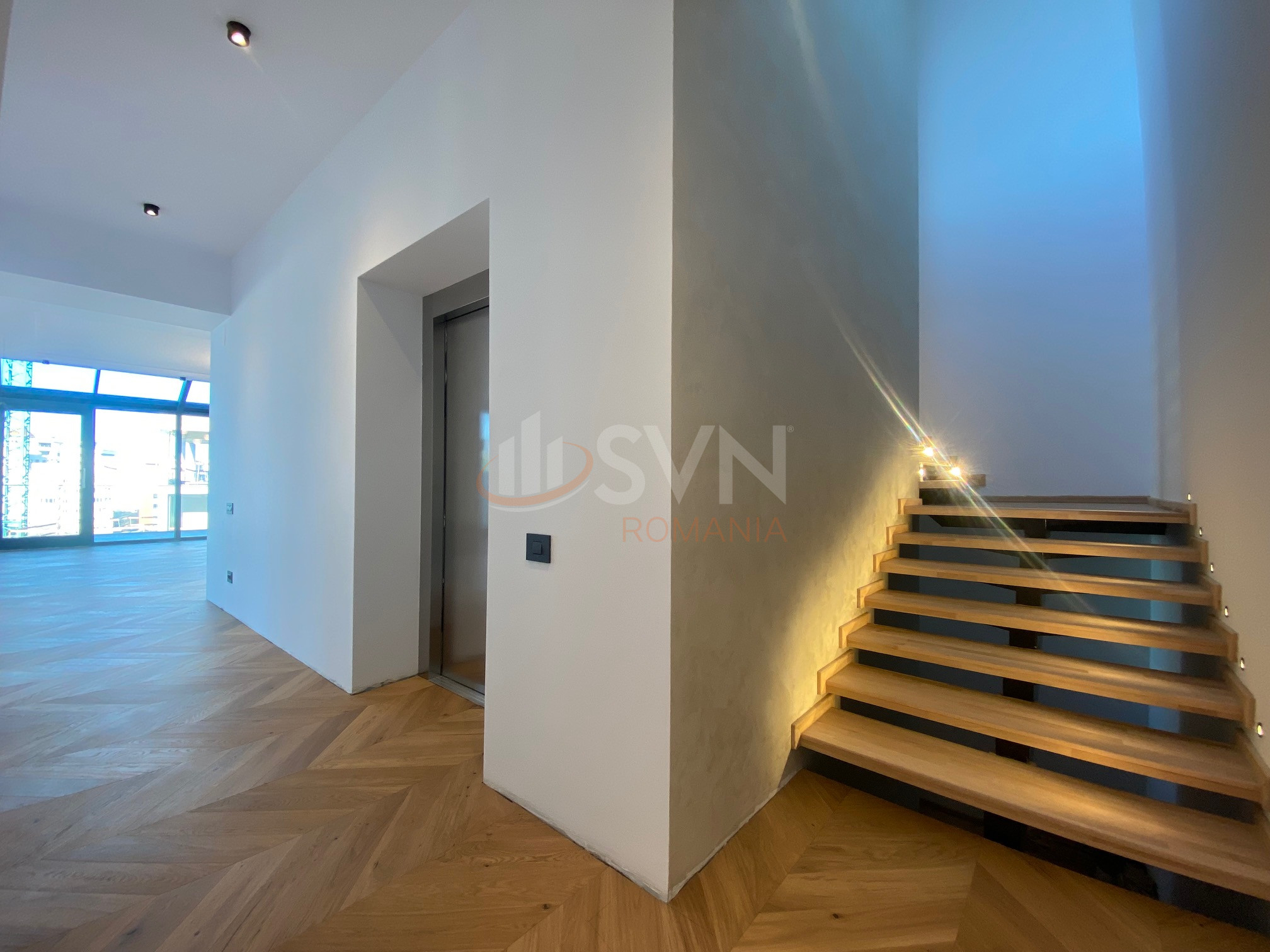 Apartament, 5 camere Bucuresti/Piata Victoriei