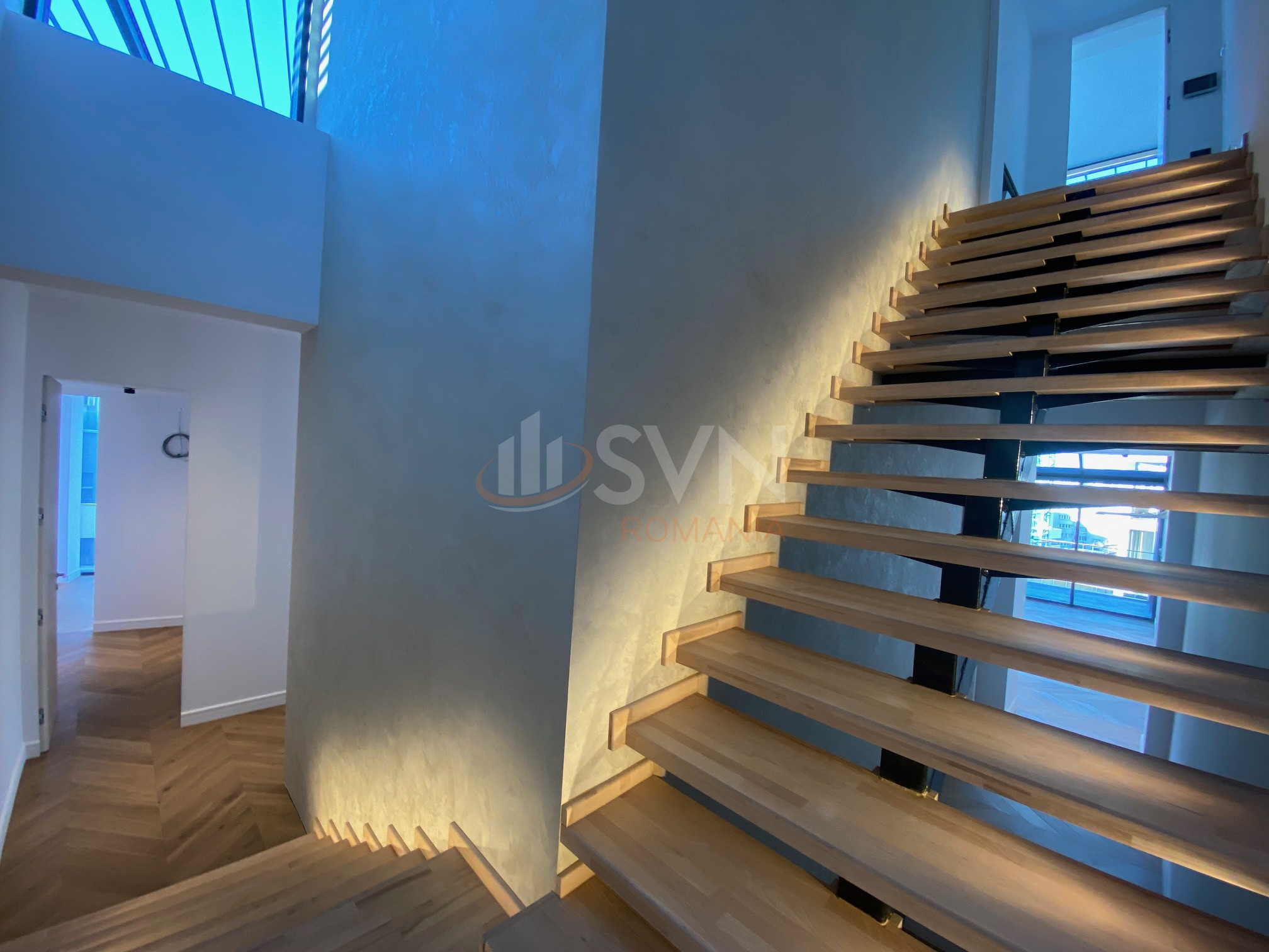 Apartament, 5 camere Bucuresti/Piata Victoriei