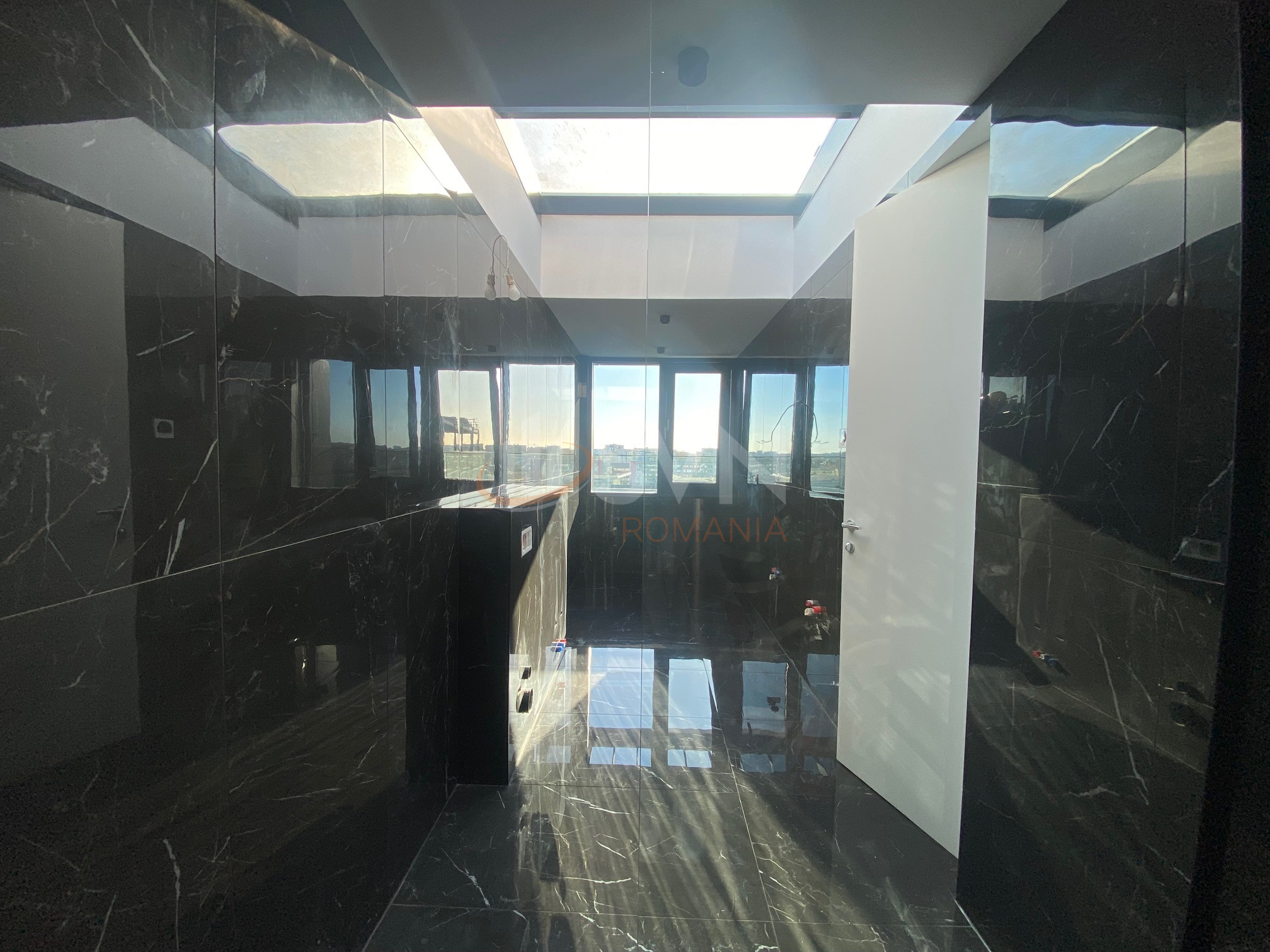 Apartament, 5 camere Bucuresti/Piata Victoriei