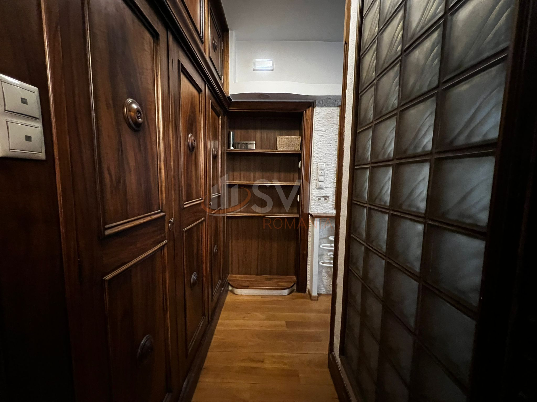 Apartament, 5 camere Bucuresti/Dacia