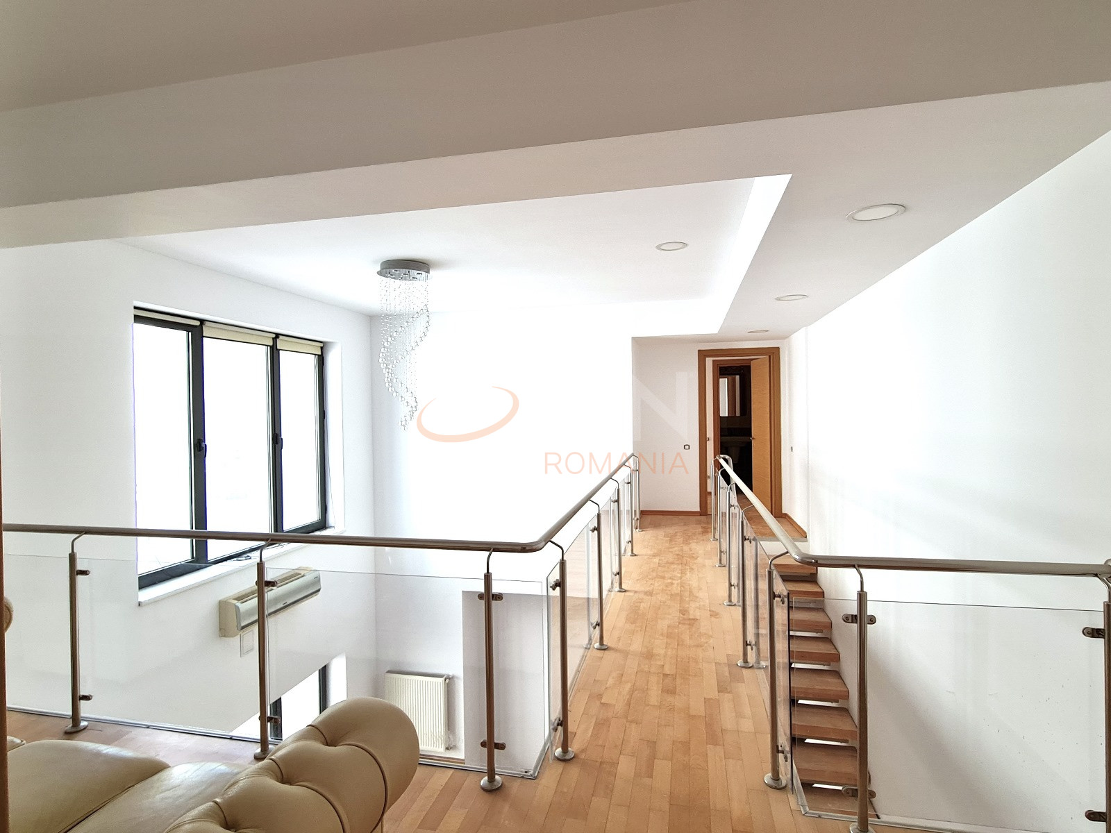 Apartament, 5 camere Bucuresti/Banu Manta