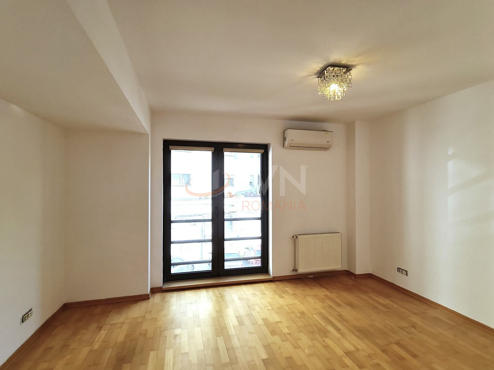 Apartament, 5 camere Bucuresti/Banu Manta