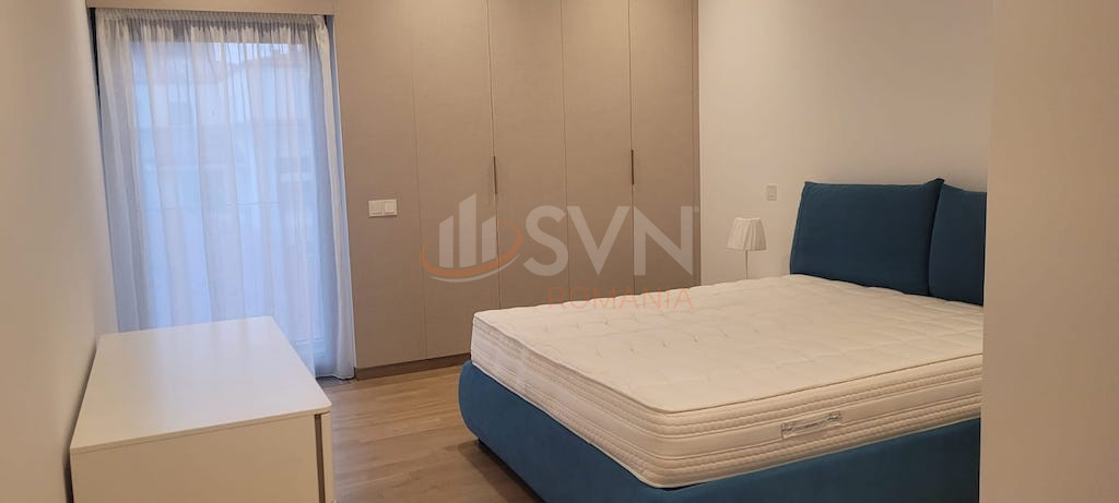 Apartament, 5 camere Bucuresti/Primaverii