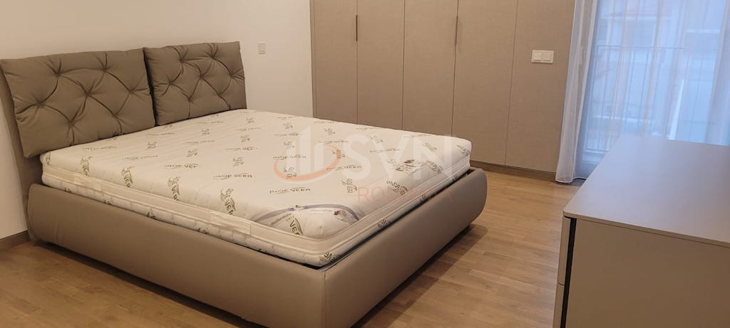 Apartament, 5 camere Bucuresti/Primaverii