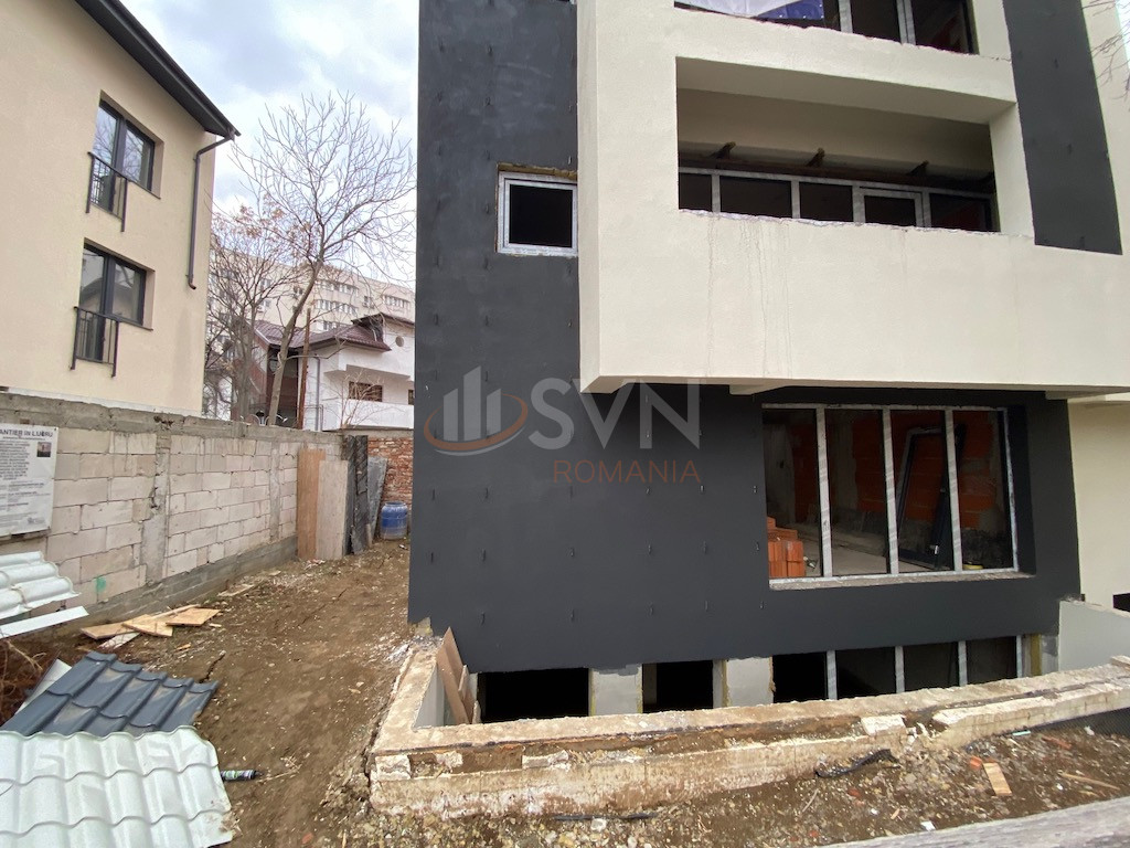 Apartament, 5 camere Bucuresti/Vitan