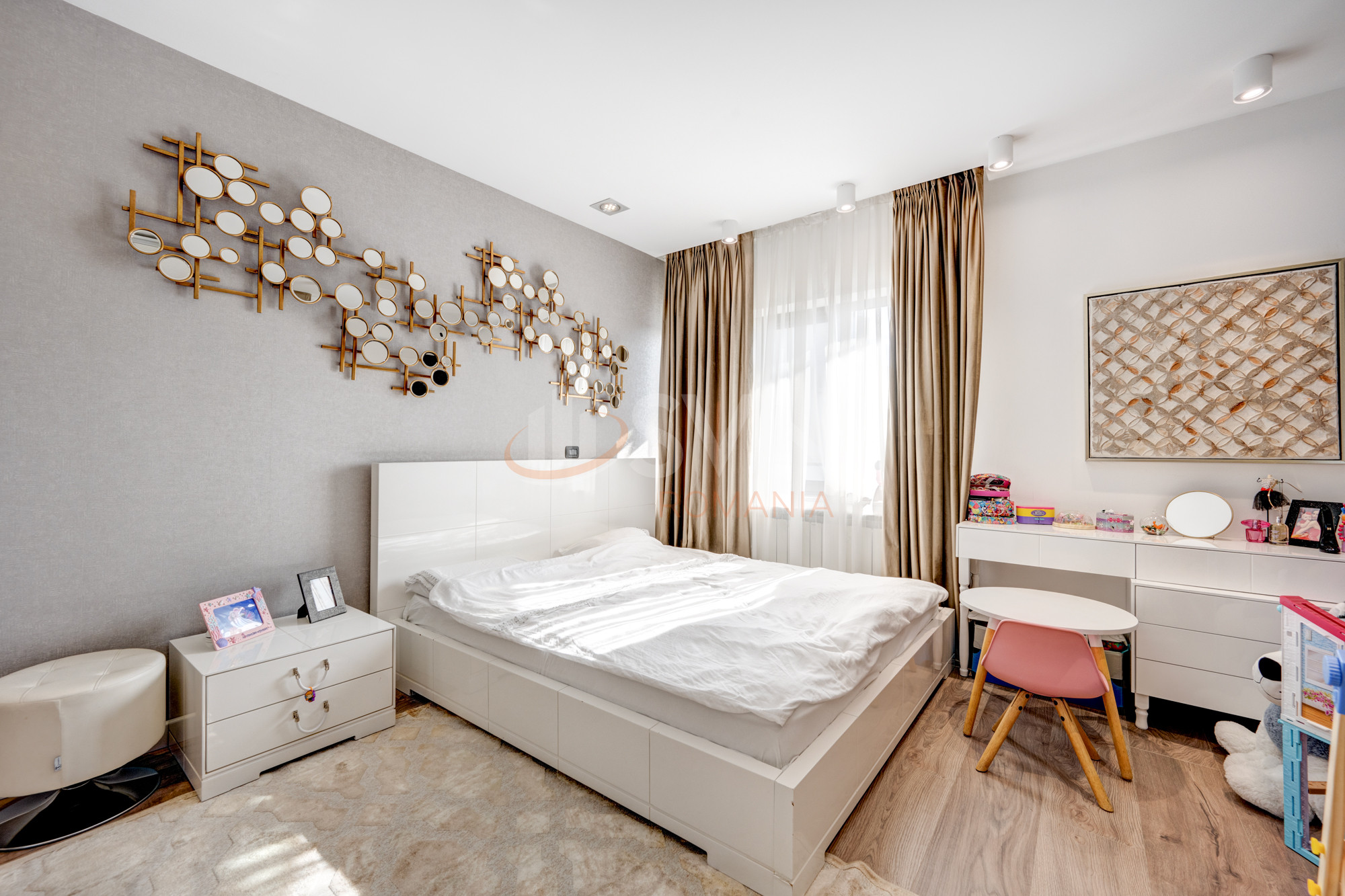 Apartament, 5 camere Bucuresti/Herastrau