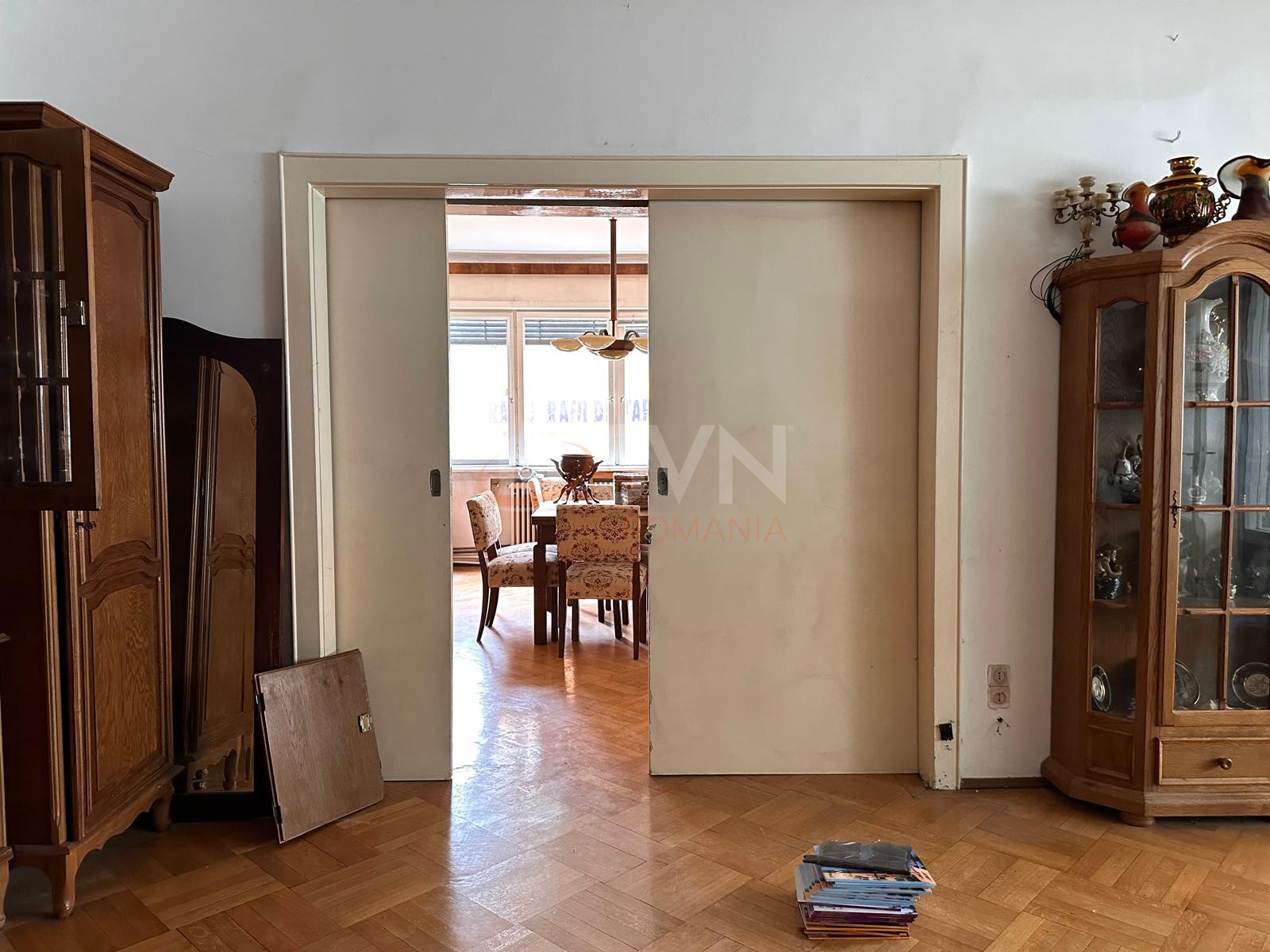 Apartament, 5 camere Bucuresti/Capitale