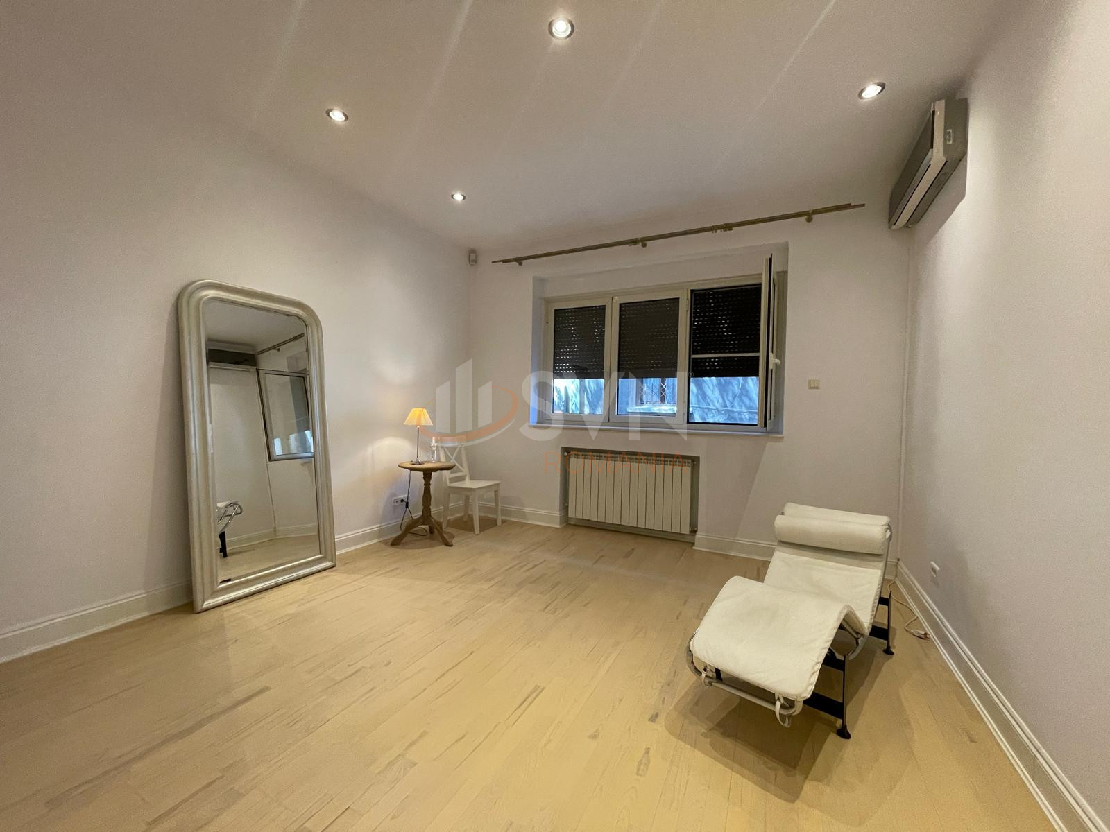 Apartament, 5 camere Bucuresti/Capitale