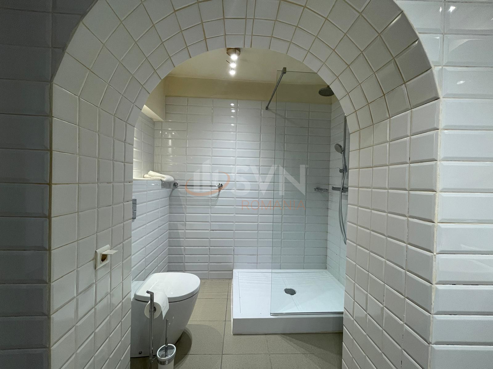 Apartament, 5 camere Bucuresti/Capitale