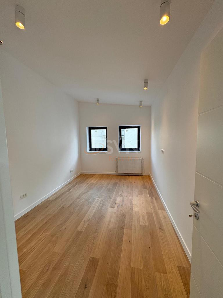 Apartament, 5 camere Bucuresti/Beller