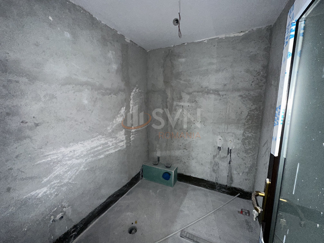 Apartament, 5 camere Bucuresti/Crangasi