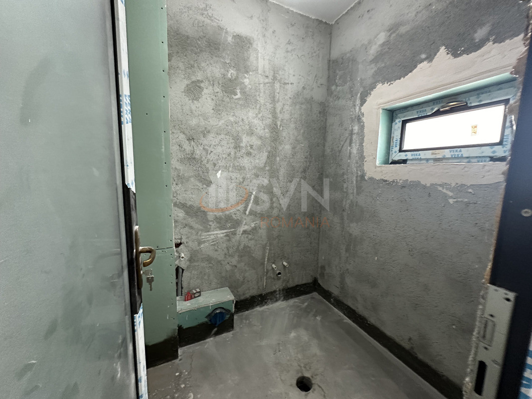 Apartament, 5 camere Bucuresti/Crangasi