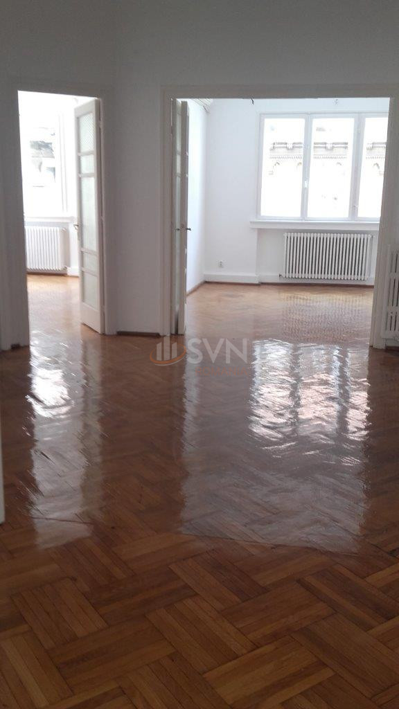 Apartament, 5 camere Bucuresti/Piata Rosetti