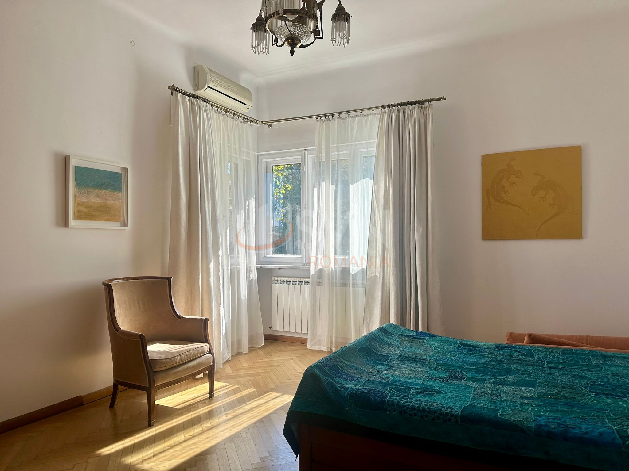Apartament, 5 camere Bucuresti/Aviatorilor