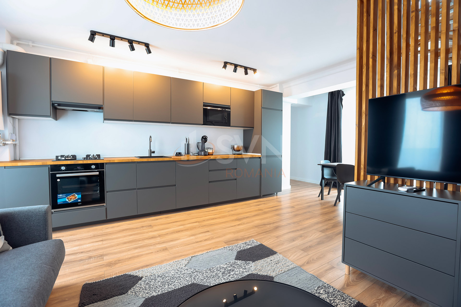 Apartament, 5 camere Bucuresti/13 Septembrie