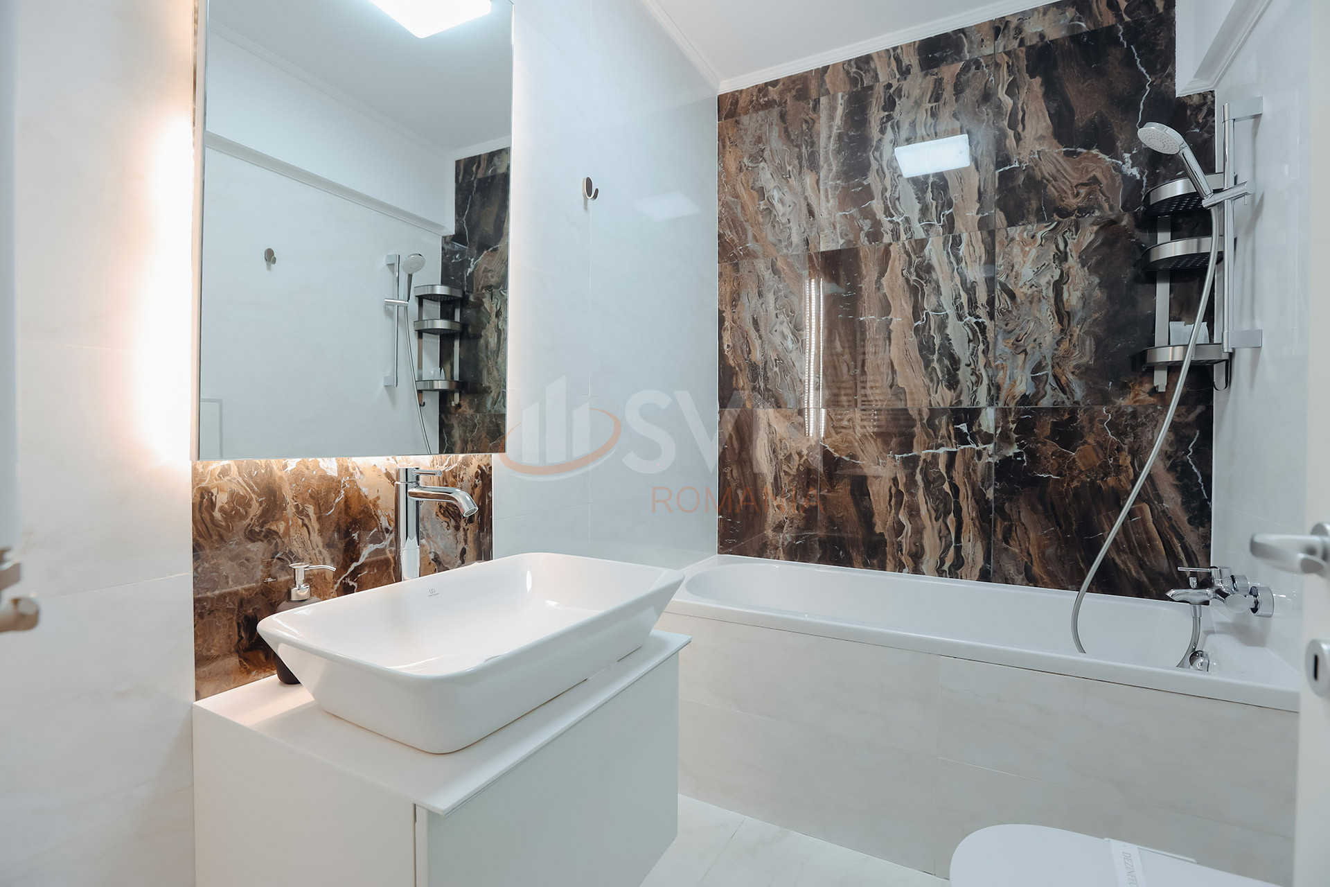 Apartament, 5 camere Bucuresti/13 Septembrie