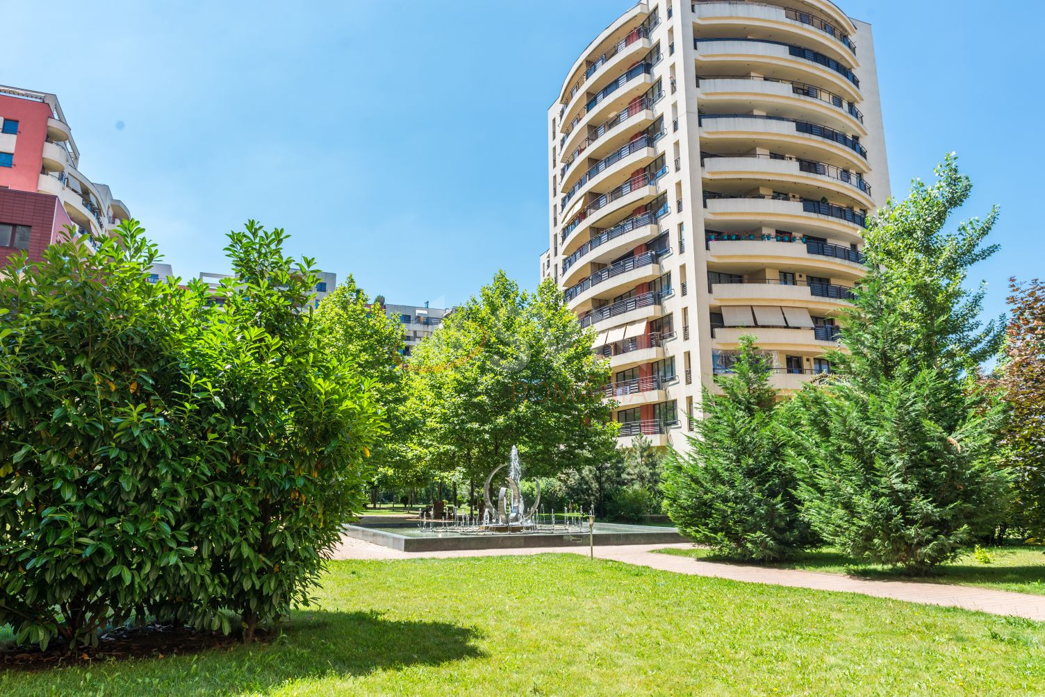 Apartament, 5 camere Bucuresti/Stefan Cel Mare