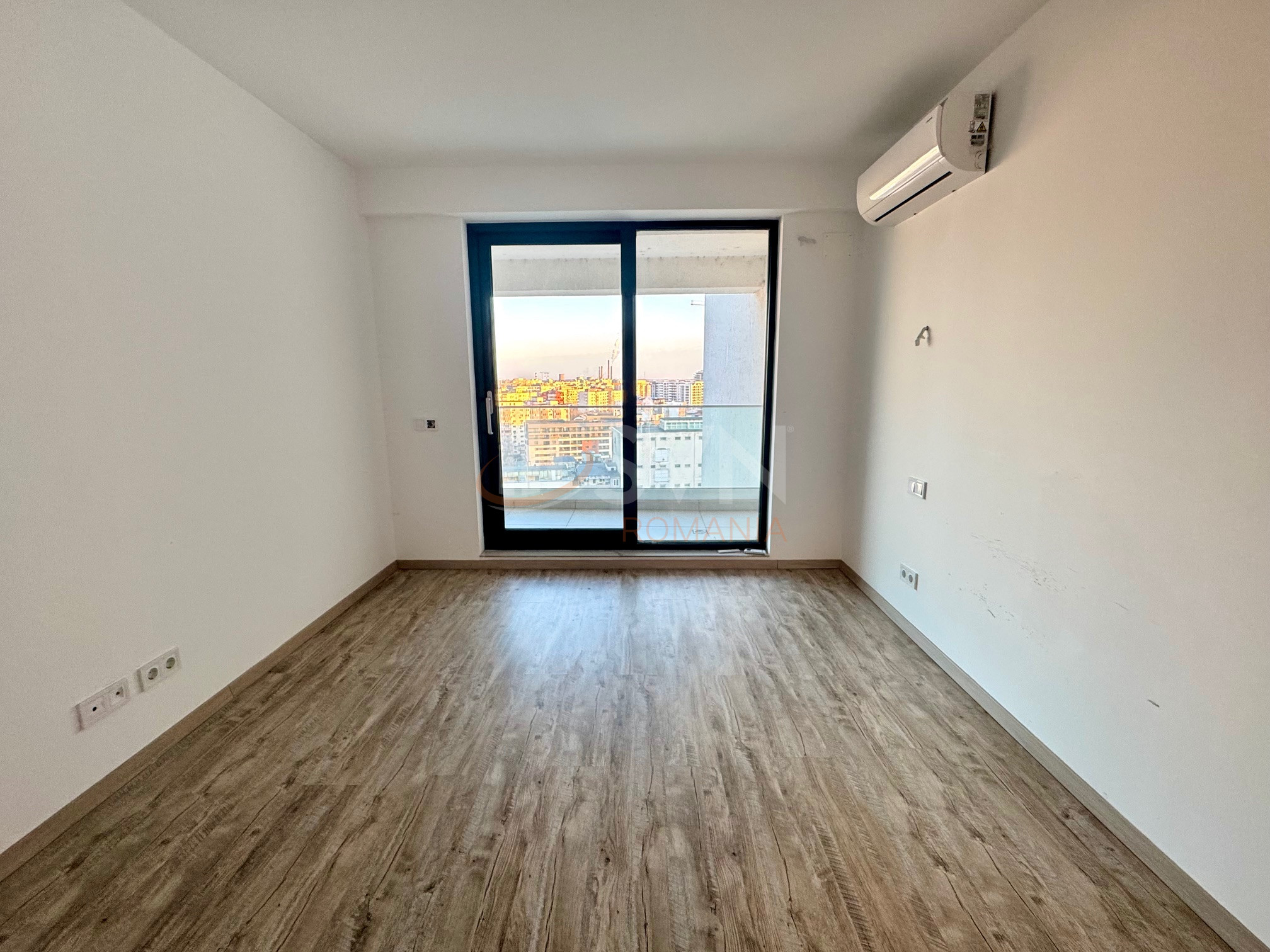 Apartament, 5 camere Bucuresti/Nerva Traian