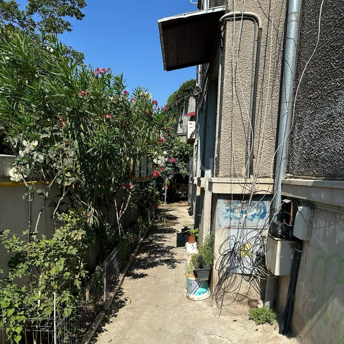 Apartament, 5 camere Bucuresti/Calea Calarasilor