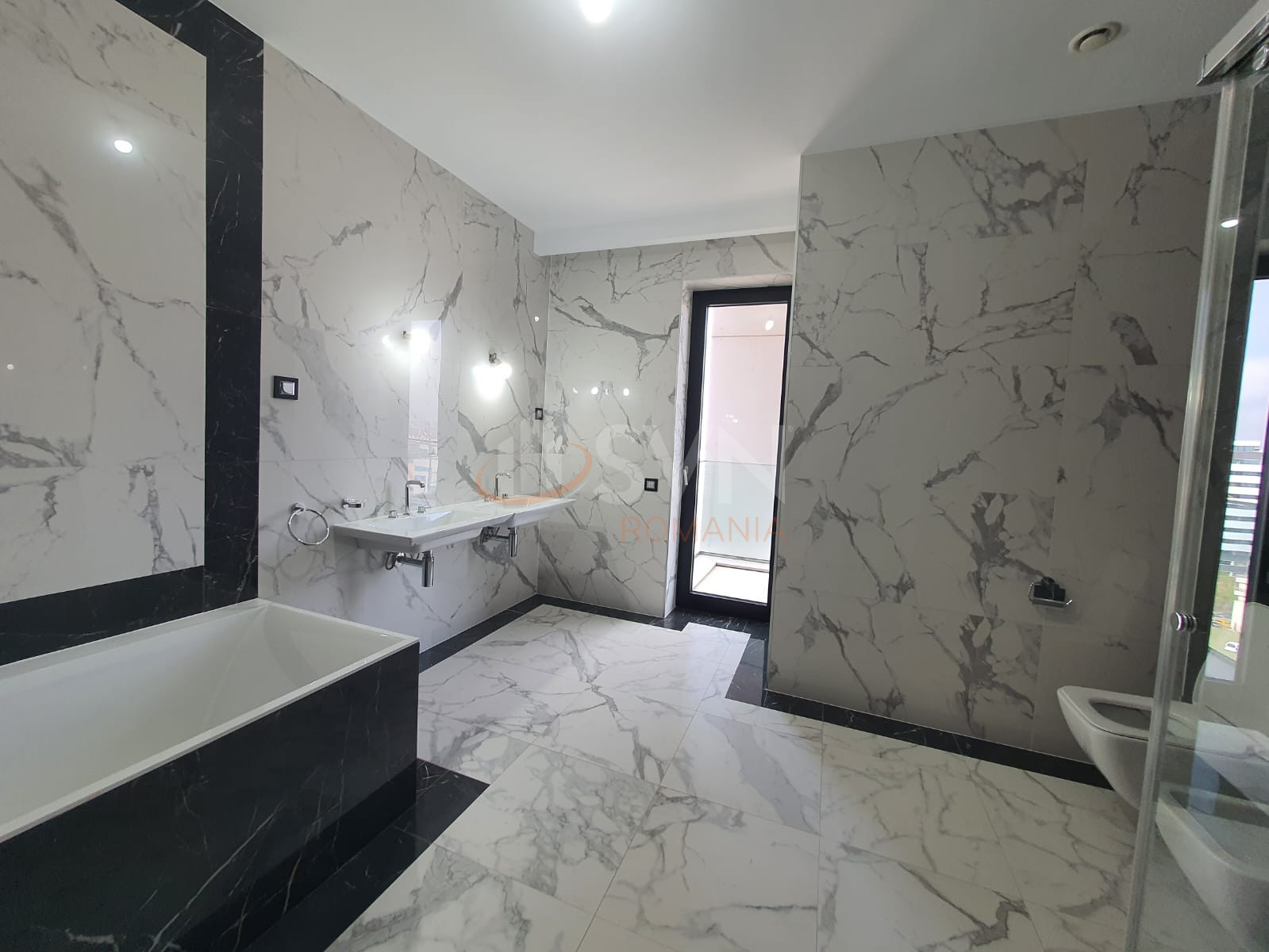 Apartament, 5 camere Bucuresti/Herastrau