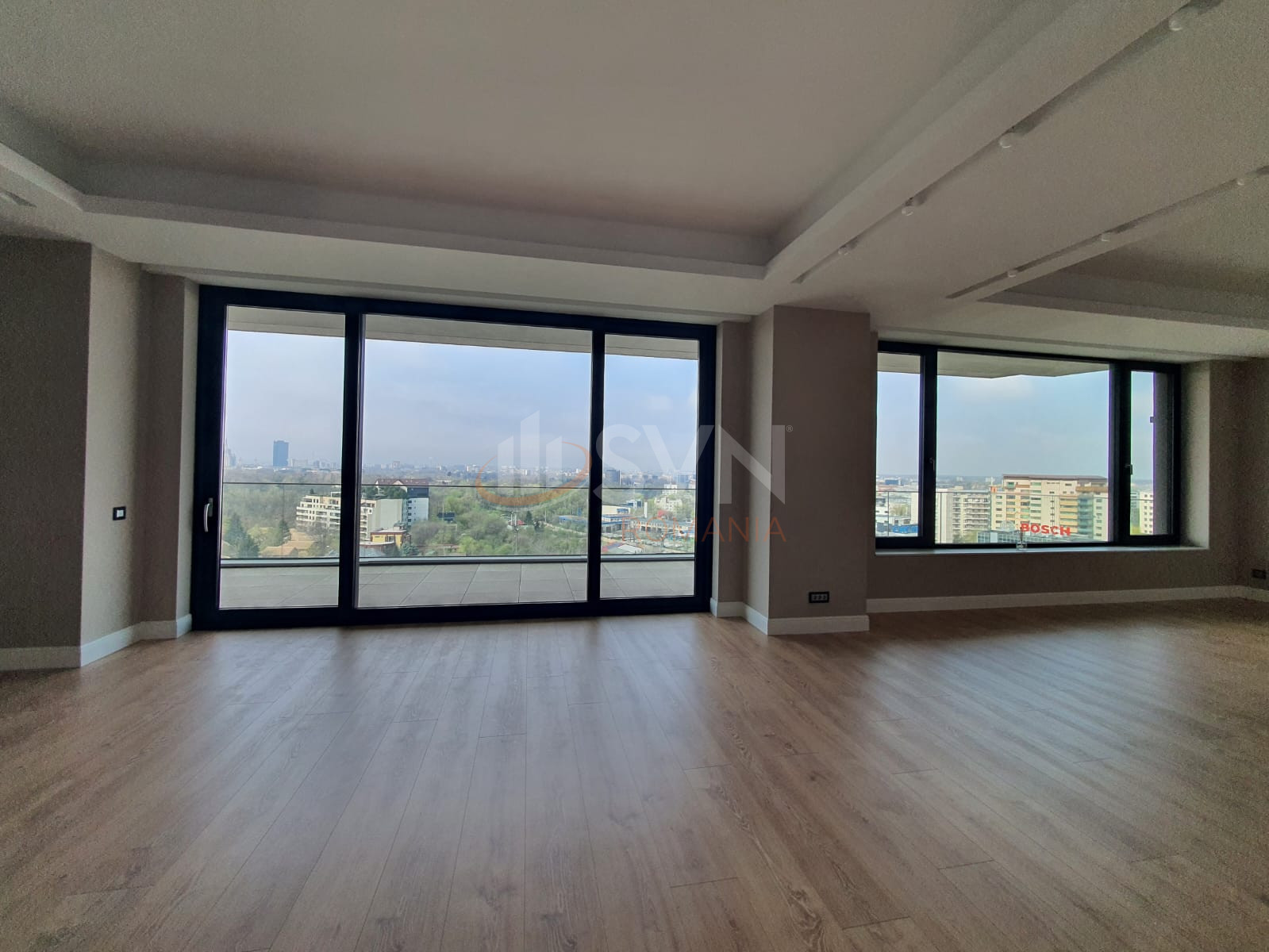 Apartament, 5 camere Bucuresti/Herastrau