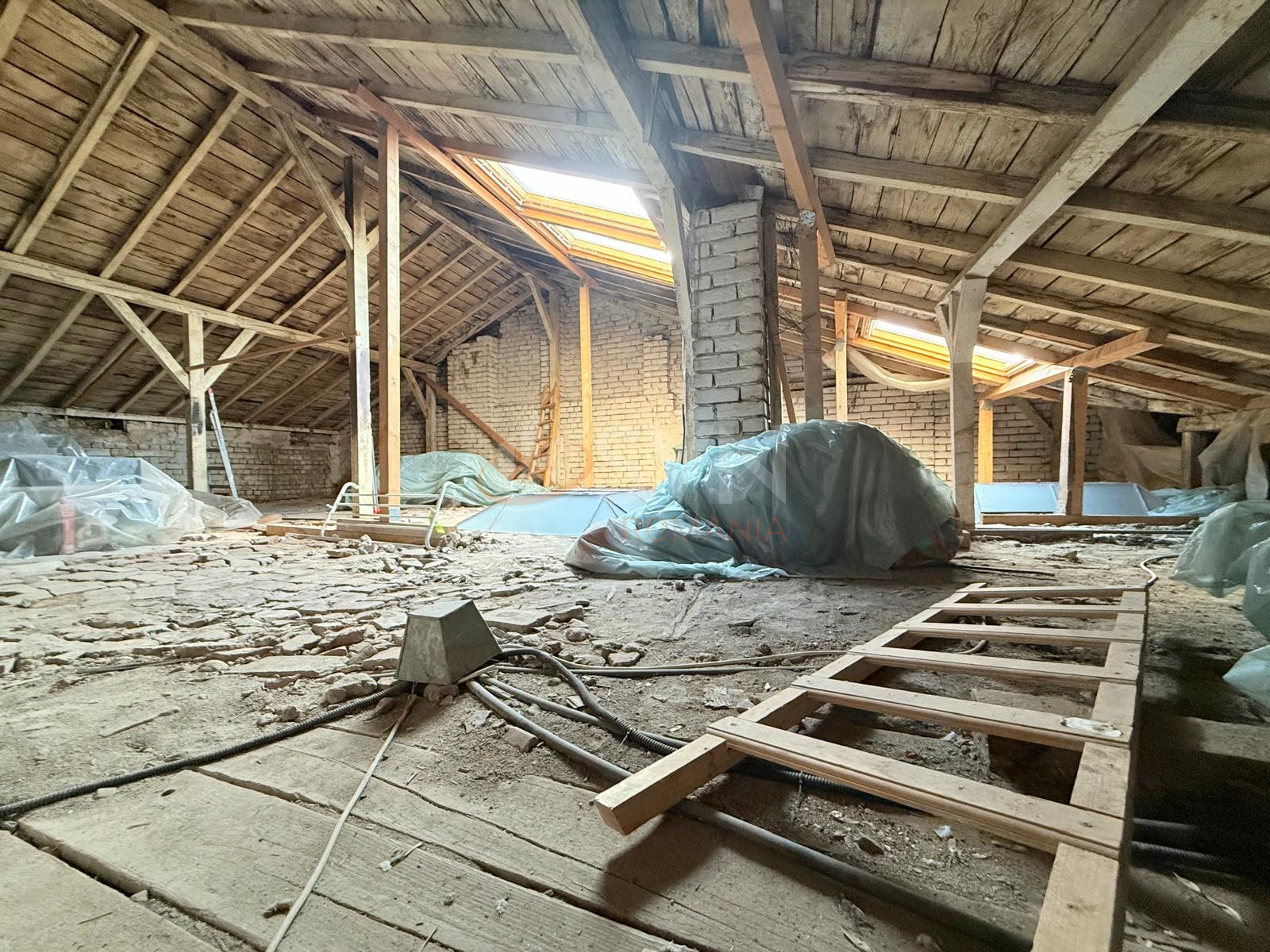 Apartament, 5 camere Bucuresti/Piata Victoriei