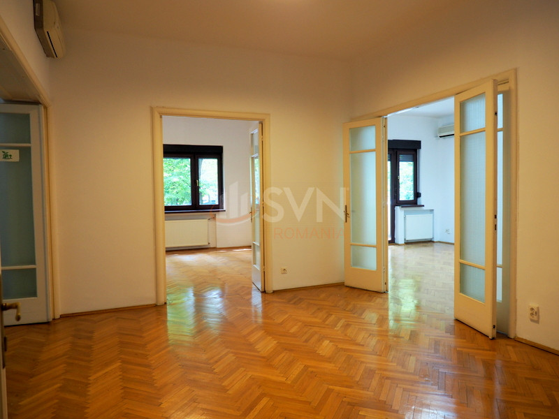 Apartament, 5 camere Bucuresti/Aviatorilor