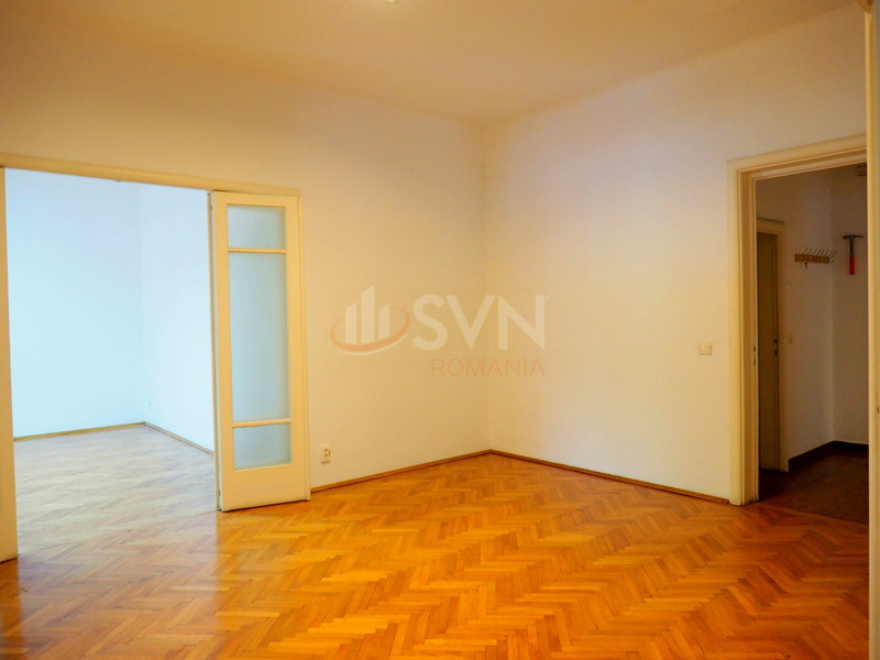 Apartament, 5 camere Bucuresti/Aviatorilor