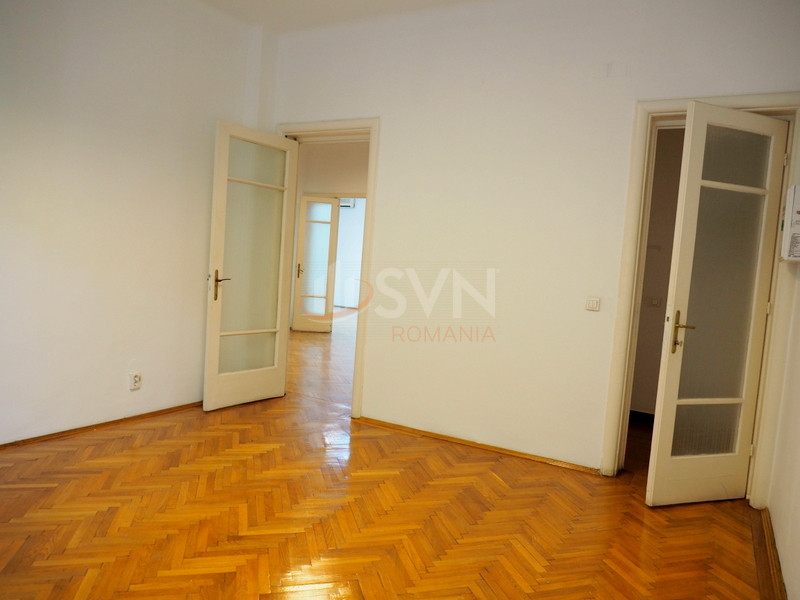 Apartament, 5 camere Bucuresti/Aviatorilor