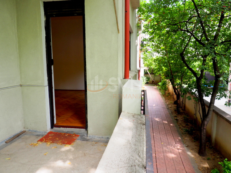 Apartament, 5 camere Bucuresti/Aviatorilor