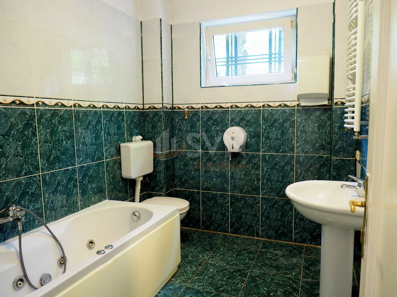 Apartament, 5 camere Bucuresti/Aviatorilor