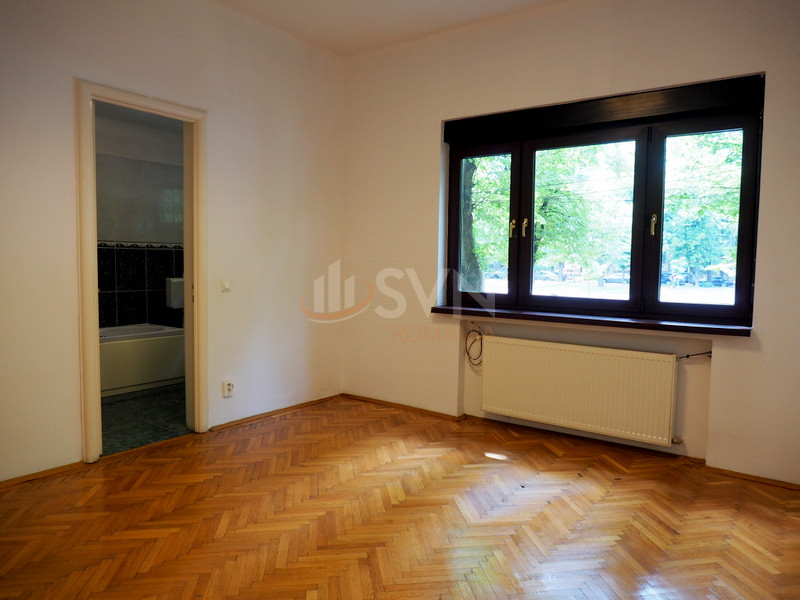 Apartament, 5 camere Bucuresti/Aviatorilor